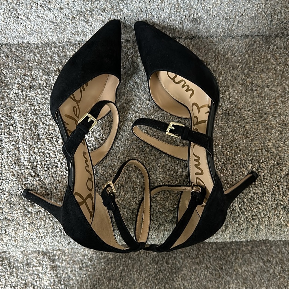 Nearly New Sam Edelman Black Suede Ankle Strap Heels - Picture 6 of 9